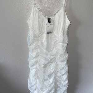 H&M white leopard print lace mini dress